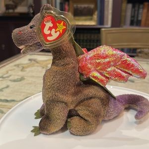 Ty Beanie Babies, Scorch. NWT